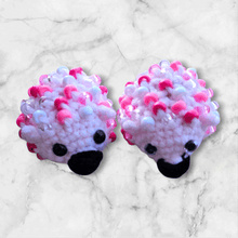 Load image into Gallery viewer, Hedgehog sensory crochet toy - Mariposa Rainbow Boutique