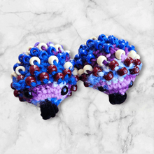 Load image into Gallery viewer, Hedgehog sensory crochet toy - Mariposa Rainbow Boutique