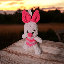 Load image into Gallery viewer, Pooh and friends - Mariposa Rainbow Boutique