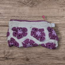 Load image into Gallery viewer, African flower zipper pouches - makeup bag