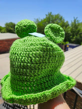 Load image into Gallery viewer, Frog Bucket Hat - Mariposa Rainbow Boutique

