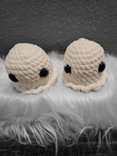 Load image into Gallery viewer, HALLOWEEN GHOST FAMILY - Mariposa Rainbow Boutique

