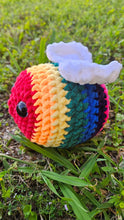 Load image into Gallery viewer, MEDIUM BEES - Mariposa Rainbow Boutique
