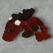 Load image into Gallery viewer, MEDIUM DRAGON WITH CLAWS - Mariposa Rainbow Boutique
